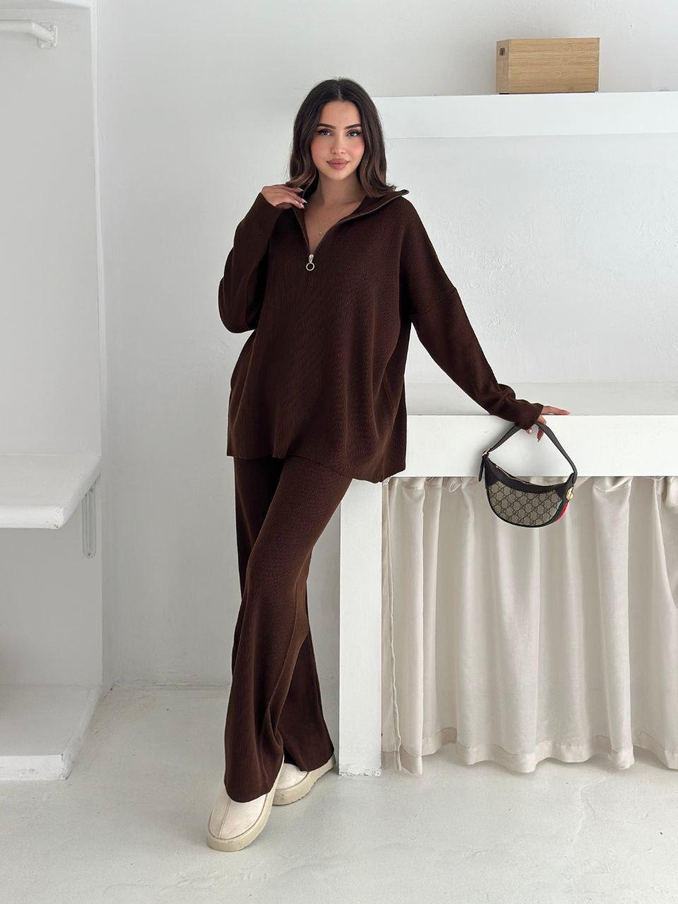 Zip-Neck Lounge Set - 3