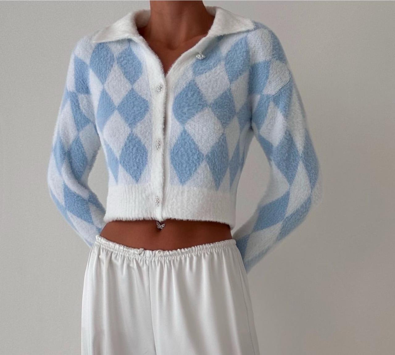Fluffy Diamond Pattern Knitwear/Tops - Brand Store