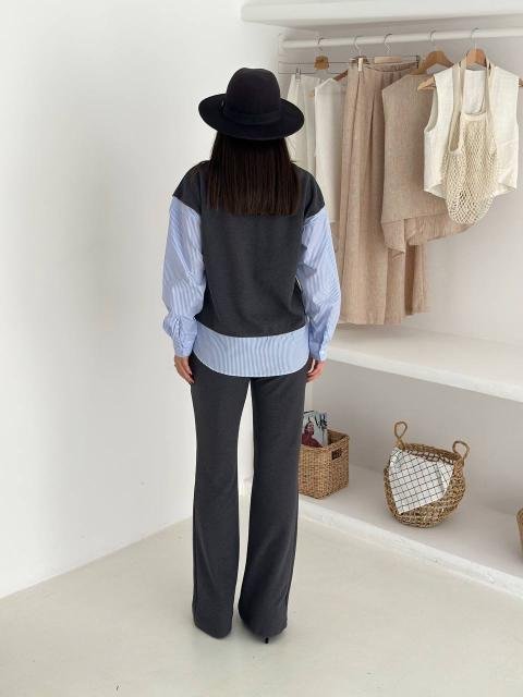 Layered Knit Vest Set - 3
