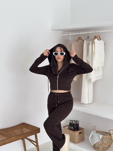 Zip-Up Lounge Set - 5