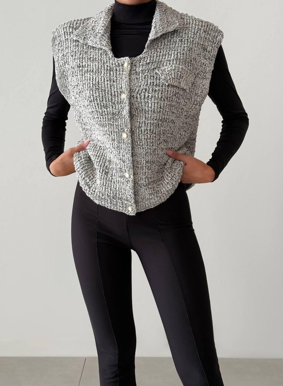 Pearl Button Tweed Vest