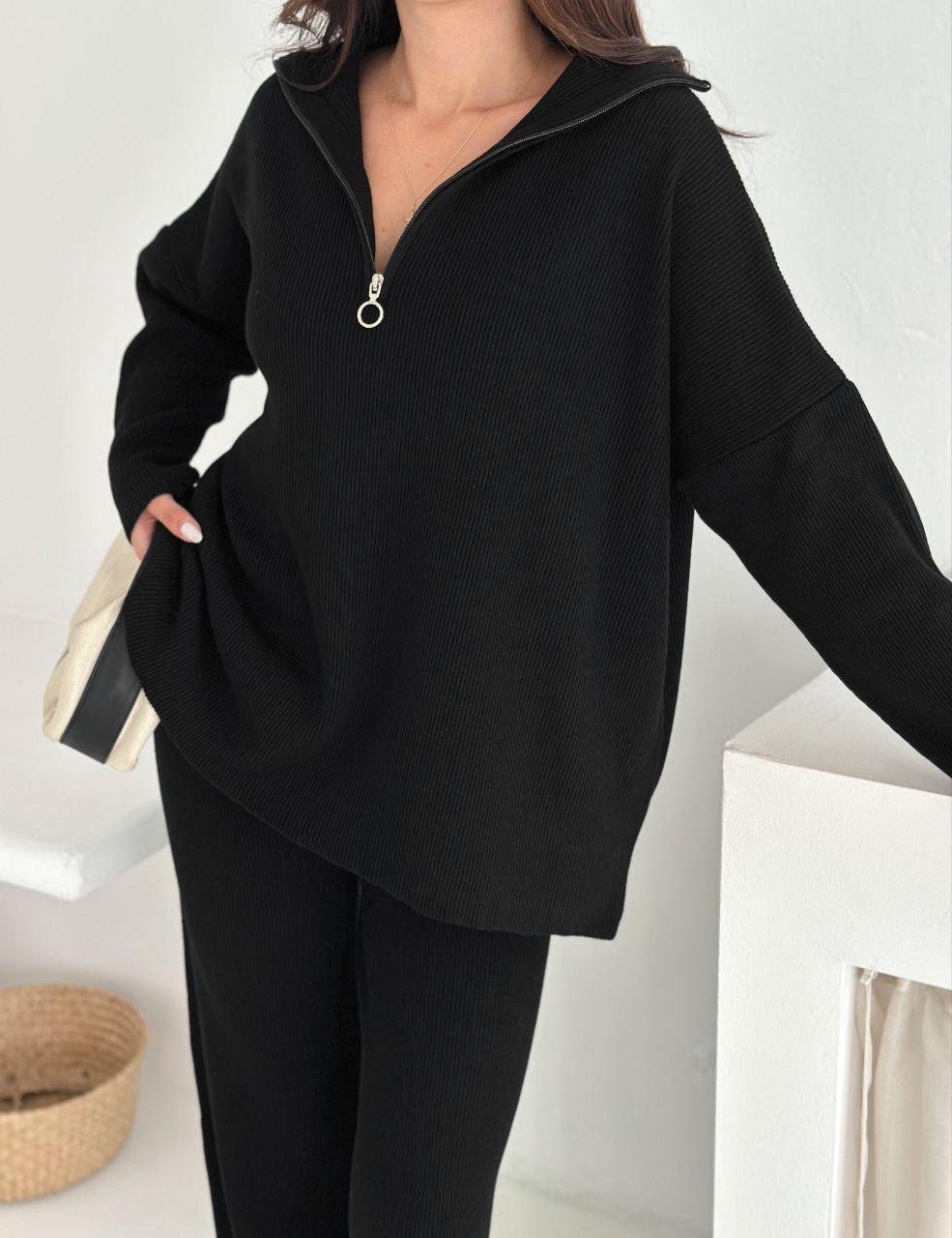 Zip-Neck Lounge Set - 5