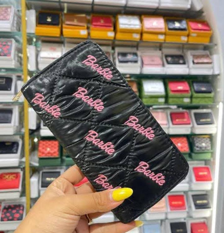 Barbie (licensed merchandise) wallet - Brand Store