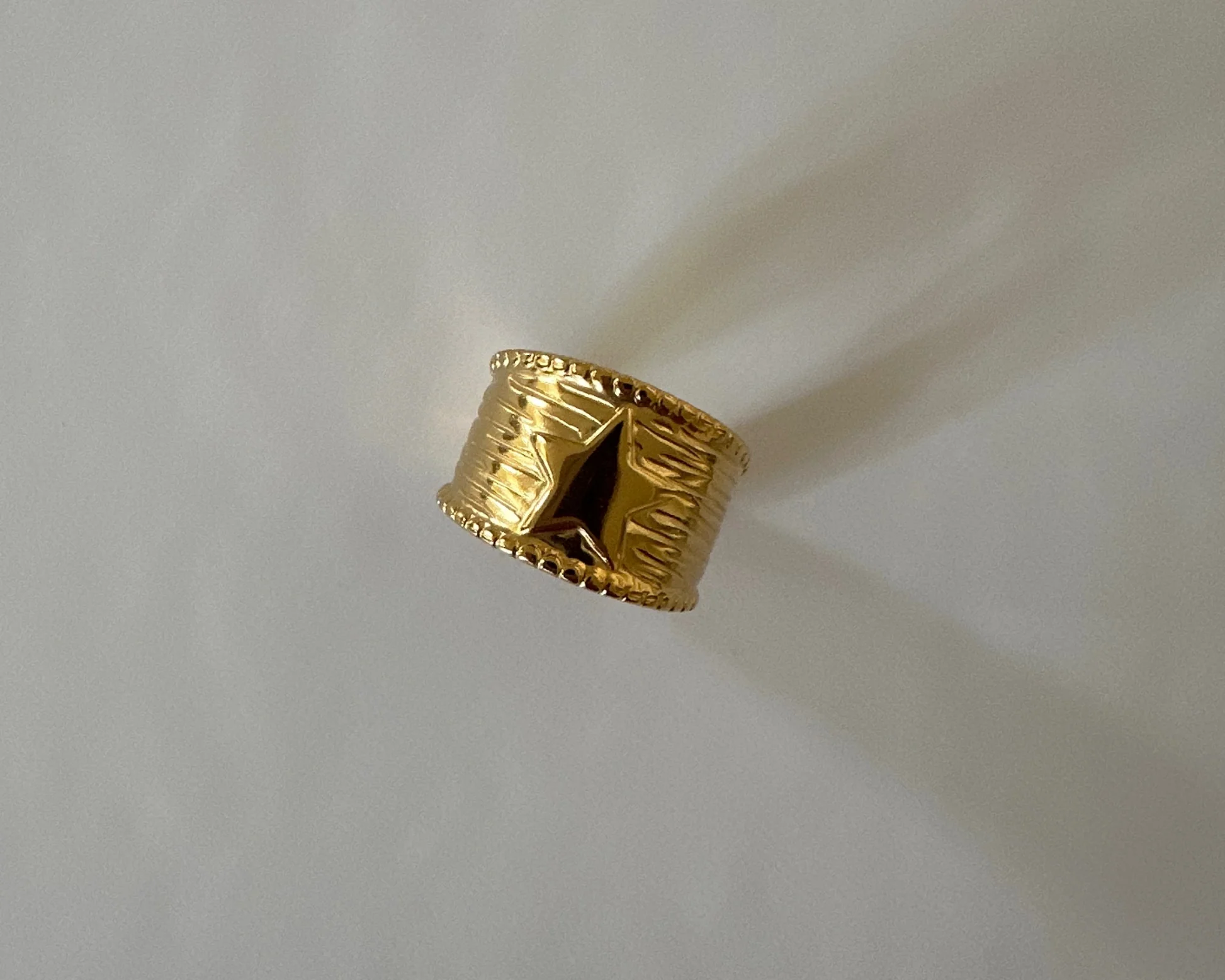 ring - Brand Store
