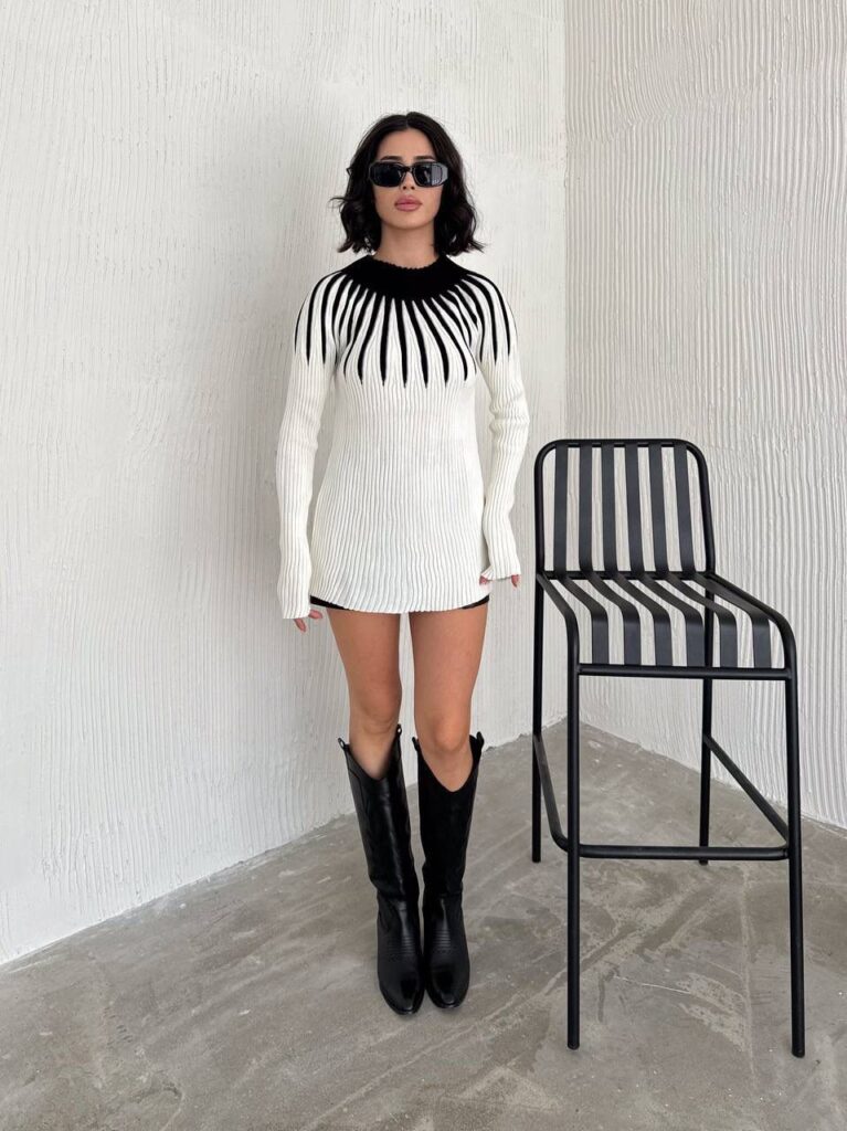 Linear Chic Dress